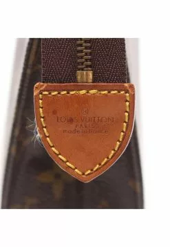 Pre-loved poche Toilette26 Classic Monogram clutch PVC Genuine Leather Brown LOUIS VUITTON -Louis Vuitton Shop louis vuitton 8033 7284046 4