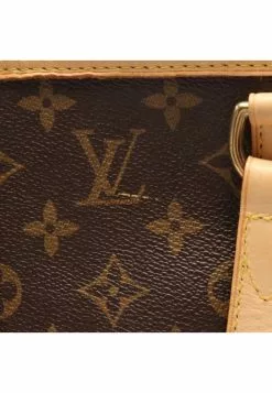 Pre-loved Batignolles Classic Monogram Handbag PVC Genuine Leather Brown LOUIS VUITTON 12 Pre-loved Batignolles Classic Monogram Handbag PVC Genuine Leather Brown LOUIS VUITTON -Louis Vuitton Shop louis vuitton 8083 2584046 3