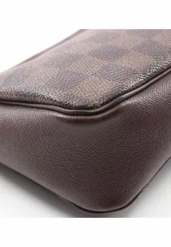 Pre-loved LOUIS VUITTON Trousse Make Up Black Checkered Handbag PVC Genuine Leather Brown -Louis Vuitton Shop louis vuitton 8474 1357536 5