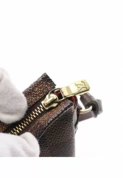 Pre-loved LOUIS VUITTON Trousse Make Up Black Checkered Handbag PVC Genuine Leather Brown -Louis Vuitton Shop louis vuitton 8474 1357536 7