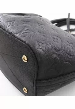 Pre-loved LOUIS VUITTON Mazarine PM Classic Monogram empreinte Engraving Embossed Black Genuine Leather Handbag Black 2 Way Style 16 Pre-loved LOUIS VUITTON Mazarine PM Classic Monogram empreinte Engraving Embossed Black Genuine Leather Handbag Black 2 Way Style -Louis Vuitton Shop louis vuitton 8477 5157536 7
