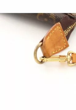 Pre-loved LOUIS VUITTON Pochette Accessoires Classic Monogram Handbag PVC Genuine Leather Brown -Louis Vuitton Shop louis vuitton 8496 0557536 6