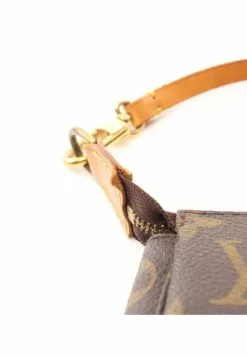 Pre-loved LOUIS VUITTON Pochette Accessoires Classic Monogram Handbag PVC Genuine Leather Brown -Louis Vuitton Shop louis vuitton 8497 0557536 8