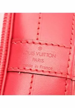 Pre-loved LOUIS VUITTON Noe Waved Pattern Spanish Red Genuine Leather Shoulder Bag Red 13 Pre-loved LOUIS VUITTON Noe Waved Pattern Spanish Red Genuine Leather Shoulder Bag Red -Louis Vuitton Shop louis vuitton 8514 9167536 4