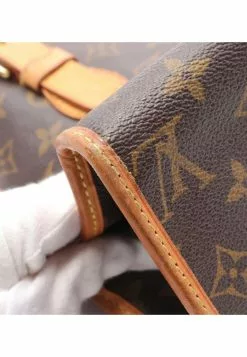 Pre-loved LOUIS VUITTON Popincourt Haut Classic Monogram Shoulder Bag Tote Bag PVC Genuine Leather Brown 17 Pre-loved LOUIS VUITTON Popincourt Haut Classic Monogram Shoulder Bag Tote Bag PVC Genuine Leather Brown -Louis Vuitton Shop louis vuitton 8519 9267536 8