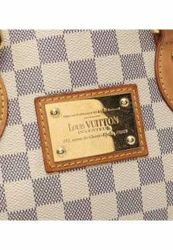 Pre-loved LOUIS VUITTON Hampstead PM white Checkered Handbag Tote Bag PVC Genuine Leather white 16 Pre-loved LOUIS VUITTON Hampstead PM white Checkered Handbag Tote Bag PVC Genuine Leather white -Louis Vuitton Shop louis vuitton 8525 4367536 7