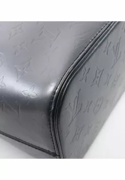 Pre-loved LOUIS VUITTON Stockton Classic Monogram Frosted Blue Genuine Leather Handbag Navy -Louis Vuitton Shop louis vuitton 8526 9967536 5