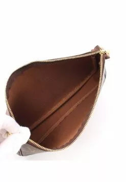 Pre-loved LOUIS VUITTON Pochette Accessoires Classic Monogram Handbag PVC Genuine Leather Brown -Louis Vuitton Shop louis vuitton 8694 3561636 3