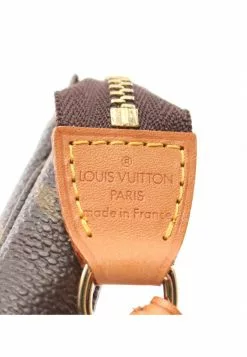 Pre-loved LOUIS VUITTON Pochette Accessoires Classic Monogram Handbag PVC Genuine Leather Brown -Louis Vuitton Shop louis vuitton 8694 3561636 4