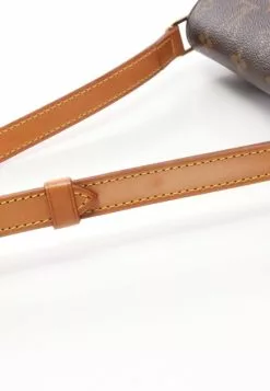 Pre-loved LOUIS VUITTON Musette salsa Monogram Crossbody Bag 15 Pre-loved LOUIS VUITTON Musette salsa Monogram Crossbody Bag -Louis Vuitton Shop louis vuitton 8710 1208326 6