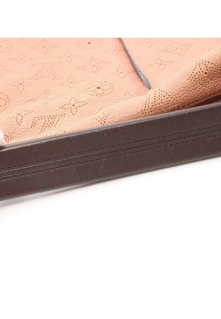 Pre-loved LOUIS VUITTON SELENE PM Mahina Genuine Leather single Shoulder Bag coral pink 2 Way Style 8 Pre-loved LOUIS VUITTON SELENE PM Mahina Genuine Leather single Shoulder Bag coral pink 2 Way Style - Image 6
