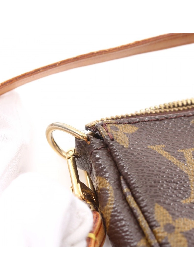 Pre-loved LOUIS VUITTON Pochette Accessoires Classic Monogram Handbag PVC Genuine Leather Brown 7 Pre-loved LOUIS VUITTON Pochette Accessoires Classic Monogram Handbag PVC Genuine Leather Brown - Image 5
