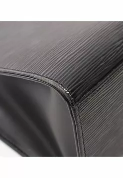 Pre-loved LOUIS VUITTON Gemo Waved Pattern Genuine Leather Shoulder Bag Black 17 Pre-loved LOUIS VUITTON Gemo Waved Pattern Genuine Leather Shoulder Bag Black -Louis Vuitton Shop louis vuitton 8774 7481636 8