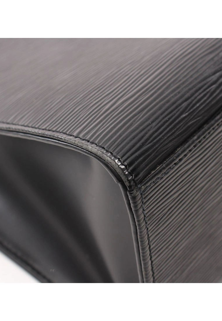 Pre-loved LOUIS VUITTON Gemo Waved Pattern Genuine Leather Shoulder Bag Black 10 Pre-loved LOUIS VUITTON Gemo Waved Pattern Genuine Leather Shoulder Bag Black - Image 8