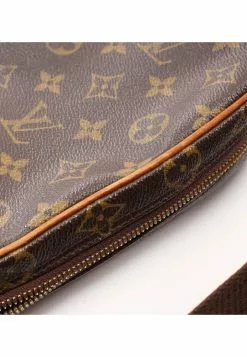Pre-loved LOUIS VUITTON Pochette Gange Classic Monogram handcarry bag PVC Genuine Leather Brown -Louis Vuitton Shop louis vuitton 8787 4481636 8