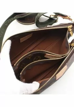 Pre-loved LOUIS VUITTON Multi Pochette Accessoires five-in-one Classic Monogram Khaki Shoulder Bag PVC Brown Khaki Green 3 sets 9 Pre-loved LOUIS VUITTON Multi Pochette Accessoires five-in-one Classic Monogram Khaki Shoulder Bag PVC Brown Khaki Green 3 sets -Louis Vuitton Shop louis vuitton 8793 2381636 3