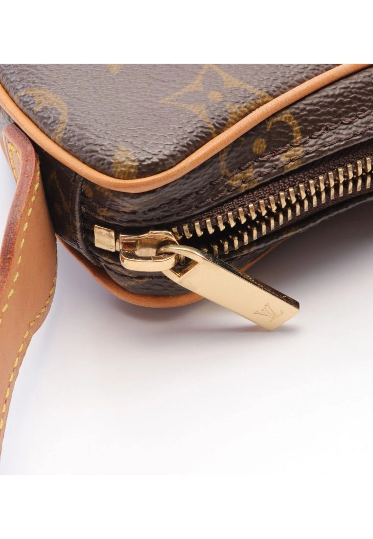 Pre-loved LOUIS VUITTON PochetteCroissant Classic Monogram Shoulder Bag PVC Genuine Leather Brown 9 Pre-loved LOUIS VUITTON PochetteCroissant Classic Monogram Shoulder Bag PVC Genuine Leather Brown - Image 7