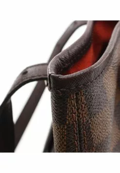 Pre-loved LOUIS VUITTON Malle Black chessboard Shoulder Bag Tote Bag PVC Genuine Leather Brown 17 Pre-loved LOUIS VUITTON Malle Black chessboard Shoulder Bag Tote Bag PVC Genuine Leather Brown -Louis Vuitton Shop louis vuitton 8839 8312636 8