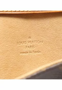 Pre-loved LOUIS VUITTON Pochette Twin PM Monogram Crossbody Bag -Louis Vuitton Shop louis vuitton 8930 1231336 4