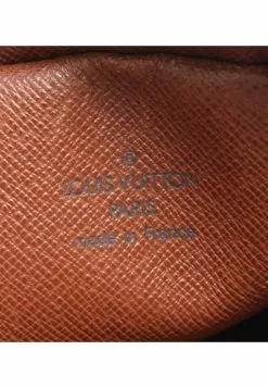 Pre-loved LOUIS VUITTON Shoulder Bag Danube Monogram Pvc Leather Brown  -Louis Vuitton Shop louis vuitton 9009 3342336 4