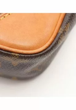 Pre-loved LOUIS VUITTON Shoulder Bag Danube Monogram Pvc Leather Brown  -Louis Vuitton Shop louis vuitton 9009 3342336 6