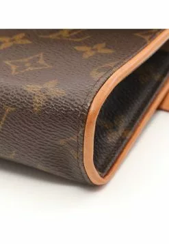 Pre-loved LOUIS VUITTON Monogram body bag PVC Leather Brown -Louis Vuitton Shop louis vuitton 9032 4031336 6