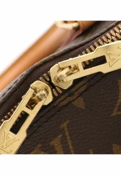 Pre-loved LOUIS VUITTON Alma PM Monogram Handbag 17 Pre-loved LOUIS VUITTON Alma PM Monogram Handbag -Louis Vuitton Shop louis vuitton 9054 3231336 8