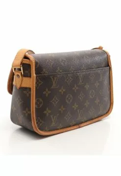 Pre-loved LOUIS VUITTON MONOGRAM CANVAS SOLOGNE 11 Pre-loved LOUIS VUITTON MONOGRAM CANVAS SOLOGNE -Louis Vuitton Shop louis vuitton 9058 5821336 2