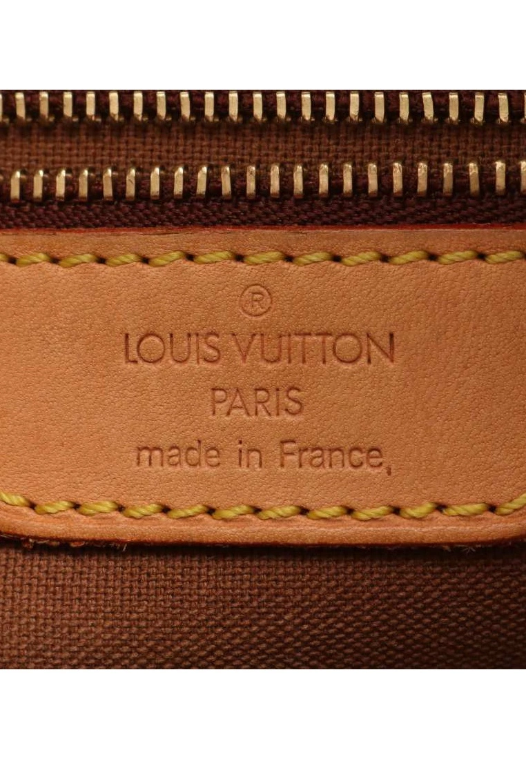 Pre-loved LOUIS VUITTON MONOGRAM CANVAS SOLOGNE 6 Pre-loved LOUIS VUITTON MONOGRAM CANVAS SOLOGNE - Image 4