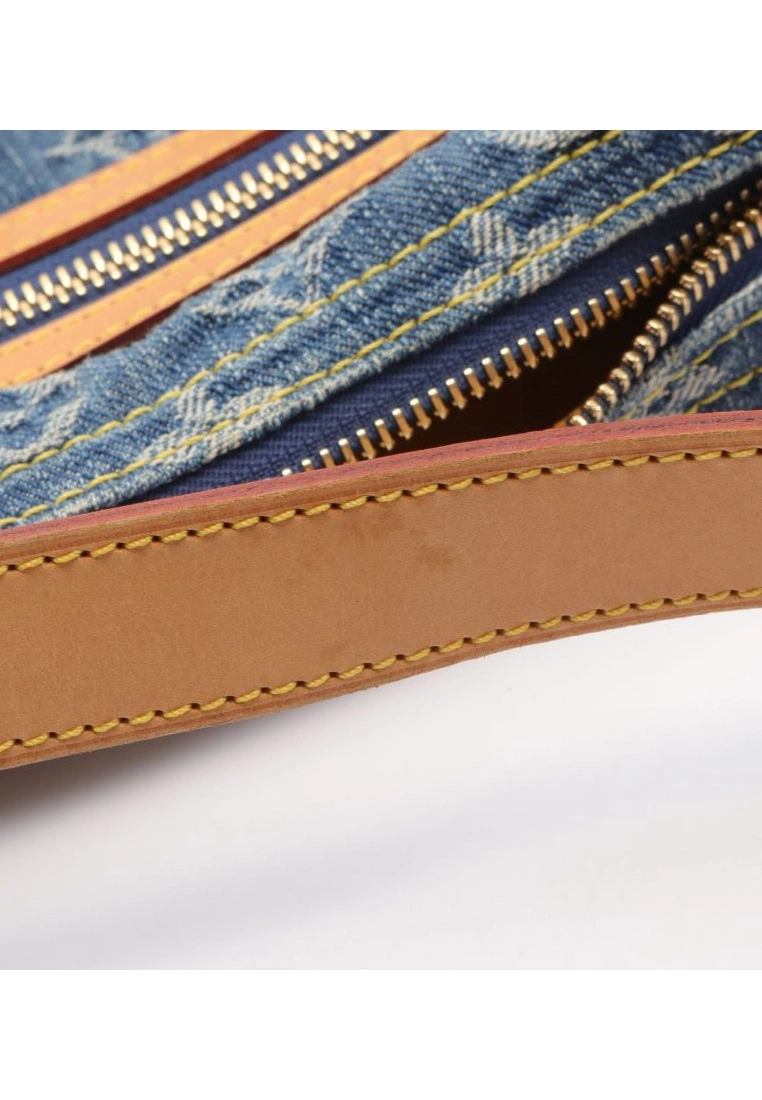 Pre-loved LOUIS VUITTON Baggy PM Old denim Shoulder Bag Genuine Leather Blue 8 Pre-loved LOUIS VUITTON Baggy PM Old denim Shoulder Bag Genuine Leather Blue - Image 6