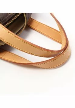 Pre-loved LOUIS VUITTON Excursion Classic Monogram Handbag PVC Genuine Leather Brown -Louis Vuitton Shop louis vuitton 9093 9478736 6