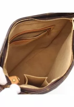 Pre-loved LOUIS VUITTON Looping GM Classic Monogram Shoulder Bag PVC Genuine Leather Brown -Louis Vuitton Shop louis vuitton 9105 1278736 3