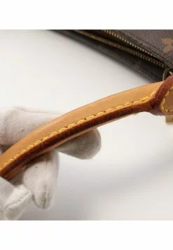 Pre-loved LOUIS VUITTON Looping MM Classic Monogram Shoulder Bag PVC Genuine Leather Brown -Louis Vuitton Shop louis vuitton 9113 2878736 7