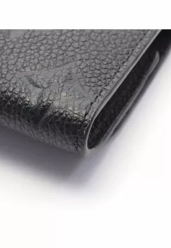 Pre-loved LOUIS VUITTON Multicore6 Classic Monogram empreinte mbossed 6 holes Key Pouch Genuine Leather Black 12 Pre-loved LOUIS VUITTON Multicore6 Classic Monogram empreinte mbossed 6 holes Key Pouch Genuine Leather Black -Louis Vuitton Shop louis vuitton 9125 1678736 5