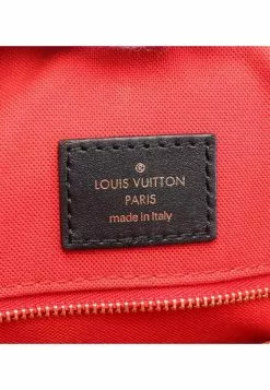 Pre-loved LOUIS VUITTON OnTheGo GM Old Flower Giant Reverse Shoulder Bag Tote Bag PVC Brown Beige 2 Way Style 12 Pre-loved LOUIS VUITTON OnTheGo GM Old Flower Giant Reverse Shoulder Bag Tote Bag PVC Brown Beige 2 Way Style -Louis Vuitton Shop louis vuitton 9142 4878736 4