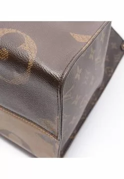 Pre-loved LOUIS VUITTON OnTheGo GM Old Flower Giant Reverse Shoulder Bag Tote Bag PVC Brown Beige 2 Way Style 13 Pre-loved LOUIS VUITTON OnTheGo GM Old Flower Giant Reverse Shoulder Bag Tote Bag PVC Brown Beige 2 Way Style -Louis Vuitton Shop louis vuitton 9143 4878736 5