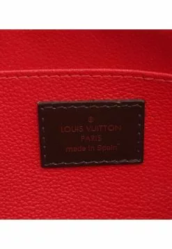 Pre-loved LOUIS VUITTON Pochette Cosmetic Pouch Black chessboard Cosmetic Pouch PVC Brown -Louis Vuitton Shop louis vuitton 9159 5288736 4