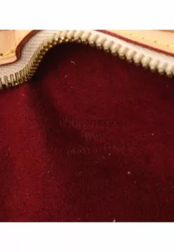 Pre-loved LOUIS VUITTON Shirley Classic Monogram multicolored white Shoulder Bag PVC Genuine Leather white -Louis Vuitton Shop louis vuitton 9176 3488736 4