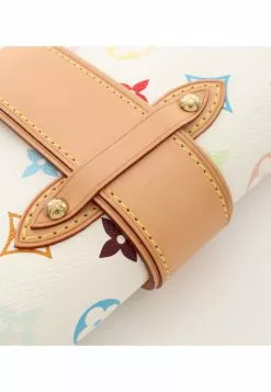 Pre-loved LOUIS VUITTON Shirley Classic Monogram multicolored white Shoulder Bag PVC Genuine Leather white -Louis Vuitton Shop louis vuitton 9177 3488736 7