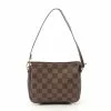 Pre-loved LOUIS VUITTON Trousse Make Up Black chessboard Handbag PVC Genuine Leather Brown 2 Pre-loved LOUIS VUITTON Trousse Make Up Black chessboard Handbag PVC Genuine Leather Brown -Louis Vuitton Shop louis vuitton 9190 4388736 1