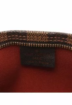 Pre-loved LOUIS VUITTON Trousse Make Up Black chessboard Handbag PVC Genuine Leather Brown 13 Pre-loved LOUIS VUITTON Trousse Make Up Black chessboard Handbag PVC Genuine Leather Brown -Louis Vuitton Shop louis vuitton 9191 4388736 4