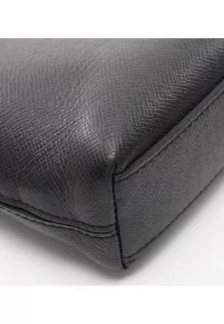 Pre-loved LOUIS VUITTON Fine grain black briefcase Business package Genuine Leather Black 2 Way Style -Louis Vuitton Shop louis vuitton 9217 3198736 6