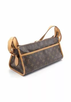 Pre-loved LOUIS VUITTON Popincourt Ron Classic Monogram Shoulder Bag PVC Leather Brown 11 Pre-loved LOUIS VUITTON Popincourt Ron Classic Monogram Shoulder Bag PVC Leather Brown -Louis Vuitton Shop louis vuitton 9330 3913836 2
