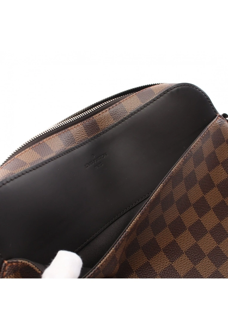 Pre-loved LOUIS VUITTON Jake PM Black checkerboard grid Shoulder Bag PVC Genuine Leather Brown 9 Pre-loved LOUIS VUITTON Jake PM Black checkerboard grid Shoulder Bag PVC Genuine Leather Brown - Image 7