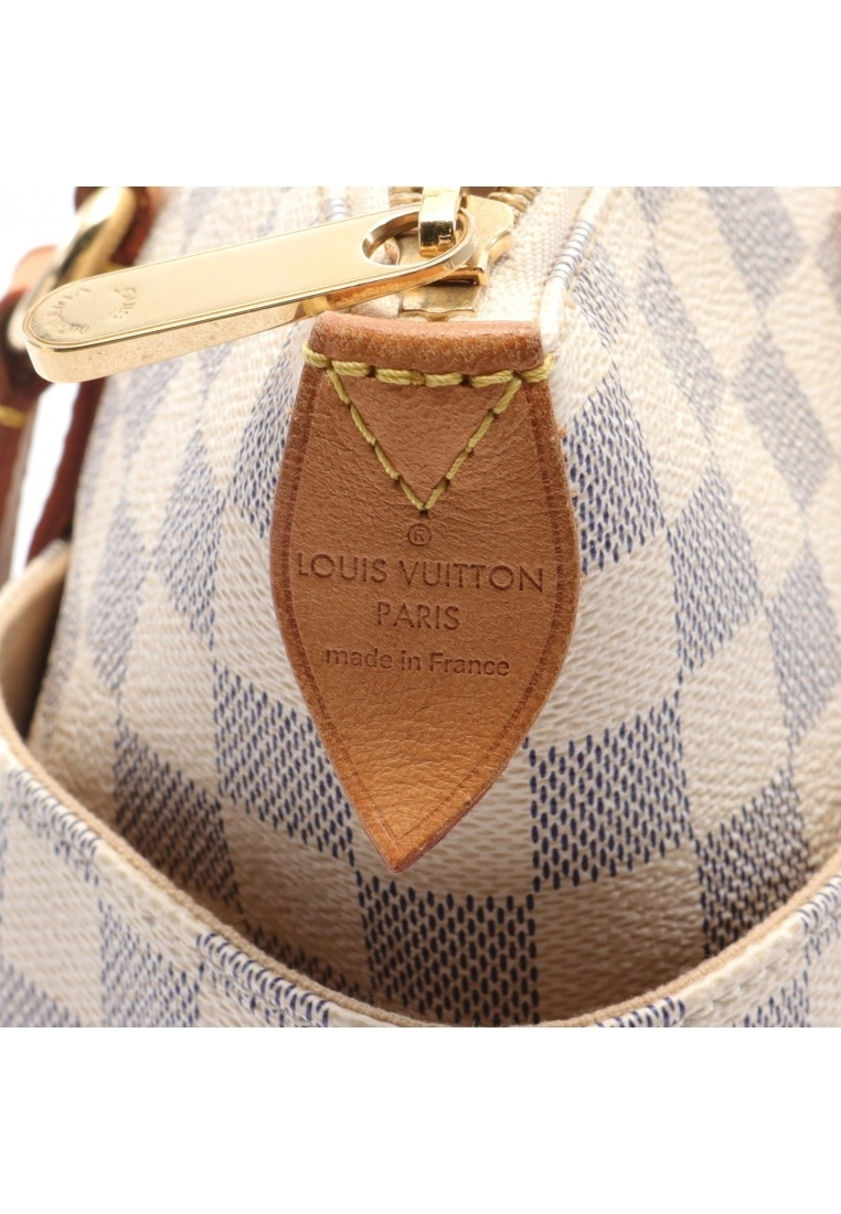 Pre-loved LOUIS VUITTON Totally PM white checkered Shoulder Bag Tote Bag PVC Genuine Leather white 6 Pre-loved LOUIS VUITTON Totally PM white checkered Shoulder Bag Tote Bag PVC Genuine Leather white - Image 4