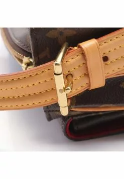 Pre-loved LOUIS VUITTON Viva cite MM Classic Monogram Shoulder Bag PVC Genuine Leather Brown -Louis Vuitton Shop louis vuitton 9361 0713836 8