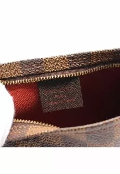 Pre-loved LOUIS VUITTON Trousse Make Up Black checkerboard grid Handbag PVC Genuine Leather Brown -Louis Vuitton Shop louis vuitton 9388 7023836 4