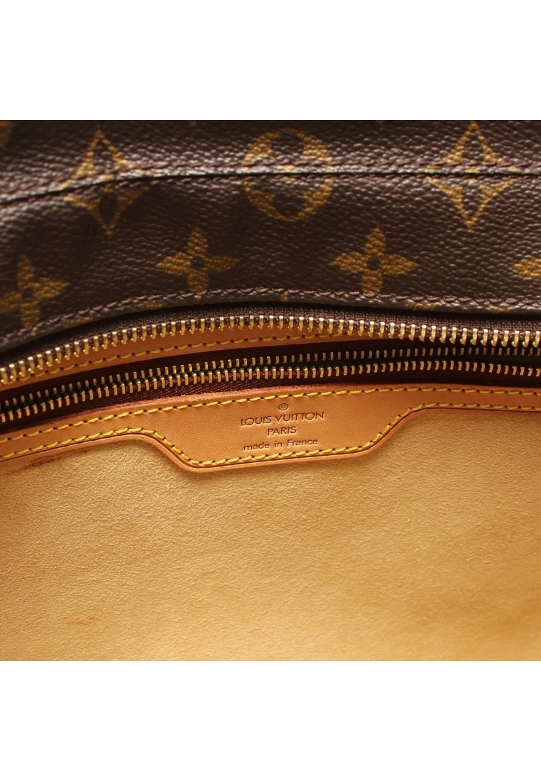 Pre-loved LOUIS VUITTON Luco Classic Monogram Shoulder Bag Tote Bag PVC Genuine Leather Brown 6 Pre-loved LOUIS VUITTON Luco Classic Monogram Shoulder Bag Tote Bag PVC Genuine Leather Brown - Image 4