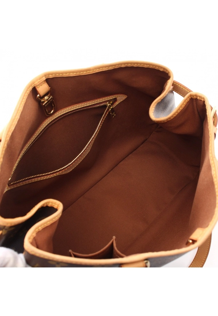 Pre-loved LOUIS VUITTON Batignolles Horizontal Classic Monogram Shoulder Bag PVC Genuine Leather Brown 5 Pre-loved LOUIS VUITTON Batignolles Horizontal Classic Monogram Shoulder Bag PVC Genuine Leather Brown - Image 3