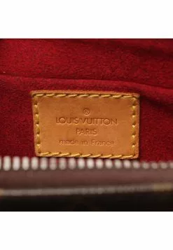 Pre-loved LOUIS VUITTON Viva cite MM Classic Monogram Shoulder Bag PVC Genuine Leather Brown -Louis Vuitton Shop louis vuitton 9413 0823836 4